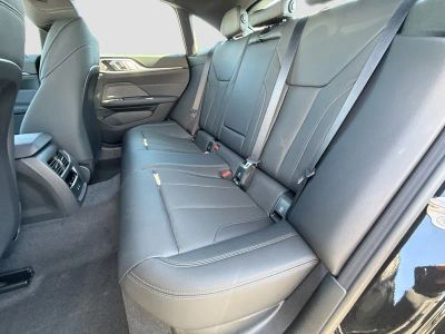 2026 BMW 4 Series — photo 21 view