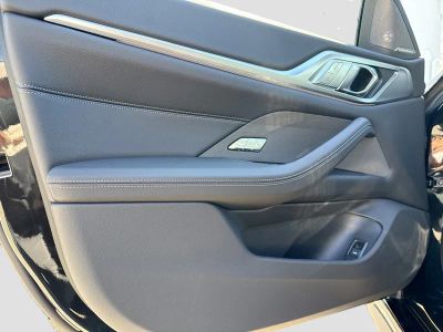 2026 BMW 4 Series — photo 22 view