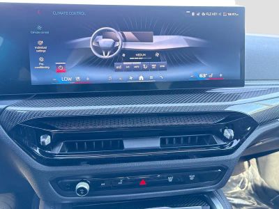 2026 BMW 4 Series — photo 35 view