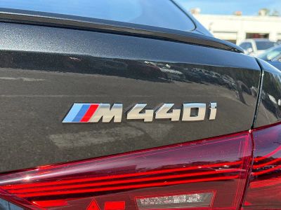 2026 BMW 4 Series — photo 11 view