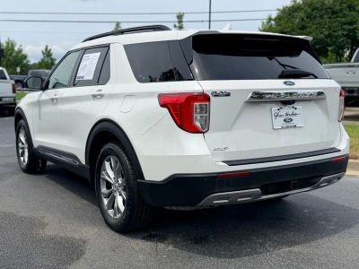 2023 Ford Explorer — detail view