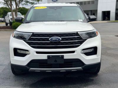 2023 Ford Explorer — interior view