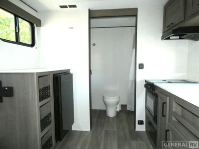 2026 Grand Design Transcend One - Photo 5