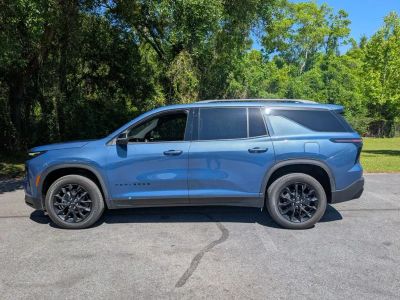 2024 Chevrolet Traverse - Photo 2