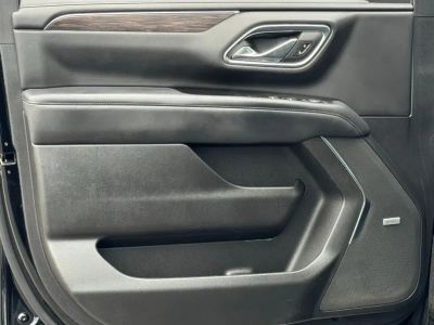 2023 Chevrolet Suburban - Photo 17