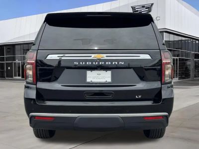 2023 Chevrolet Suburban - Photo 6