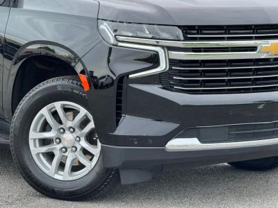 2023 Chevrolet Suburban - Photo 11