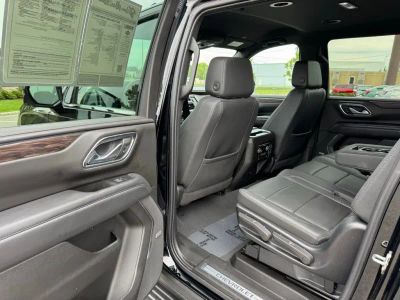2023 Chevrolet Suburban - Photo 37