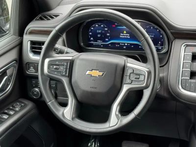 2023 Chevrolet Suburban - Photo 29