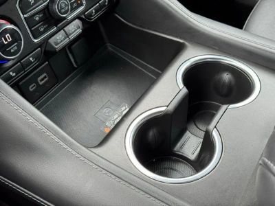 2023 Chevrolet Suburban - Photo 36