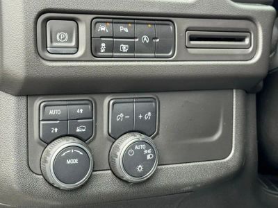 2023 Chevrolet Suburban - Photo 23
