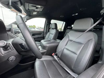 2023 Chevrolet Suburban - Photo 15