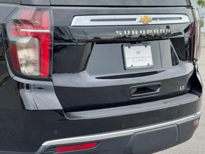 2023 Chevrolet Suburban - Photo 9