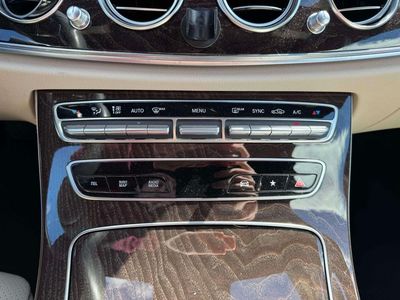 2021 Mercedes-Benz E-Class - Photo 29