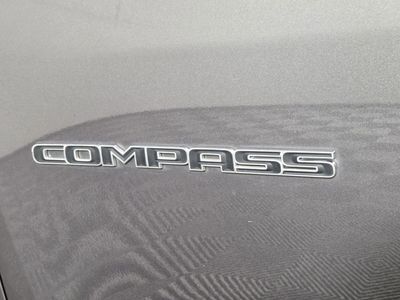 2024 Jeep Compass - Photo 12