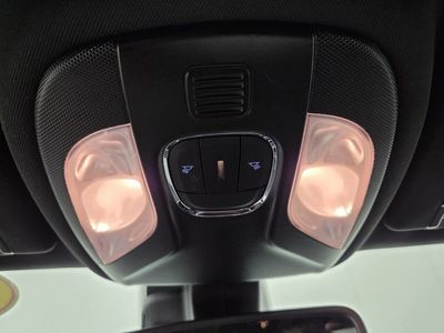 2024 Jeep Compass - Photo 23