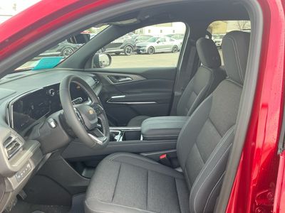 2026 Chevrolet Traverse — photo 10 view