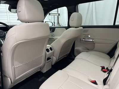 2026 Mercedes-Benz GLB — photo 18 view