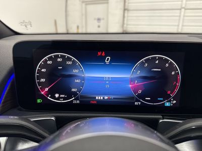 2026 Mercedes-Benz GLB — photo 32 view