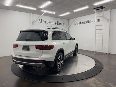 2026 Mercedes-Benz GLB — photo 7 view