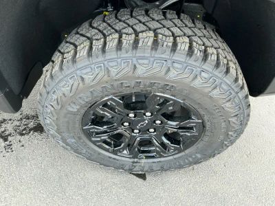 2026 Chevrolet Silverado 1500 — photo 22 view