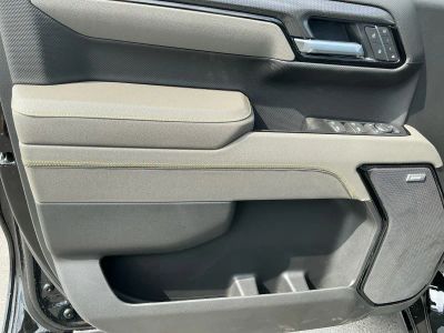 2026 Chevrolet Silverado 1500 — photo 16 view