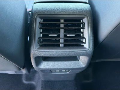 2026 Volkswagen Tiguan — photo 20 view