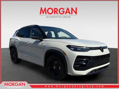 2026 Volkswagen Tiguan SE R-Line Black in Sandstone — front three-quarter view