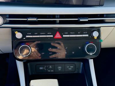 2026 Hyundai TUCSON — photo 12 view