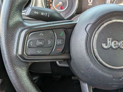 2021 Jeep Gladiator - Photo 16