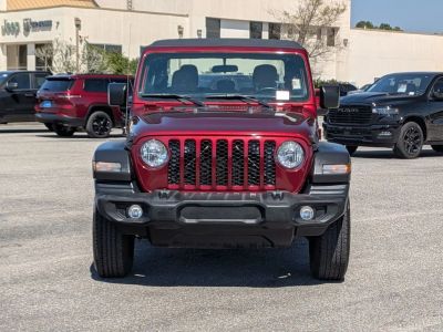 2021 Jeep Gladiator - Photo 8