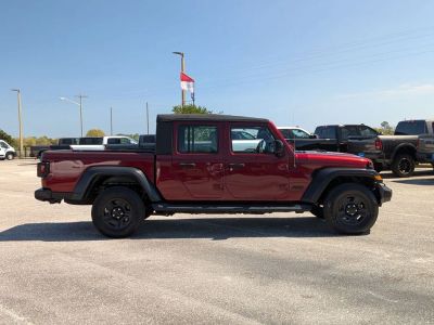 2021 Jeep Gladiator - Photo 6