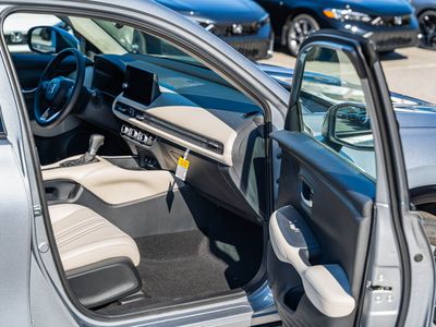 2026 Honda HR-V - Photo 6