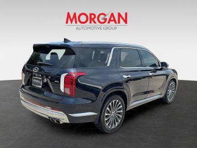 2023 Hyundai Palisade — engine compartment view