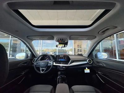 2026 Chevrolet Trax - Photo 4
