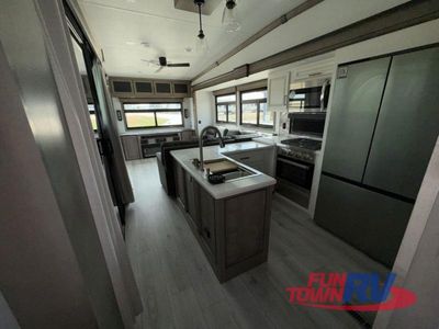 2026 Keystone RV Montana - Photo 11