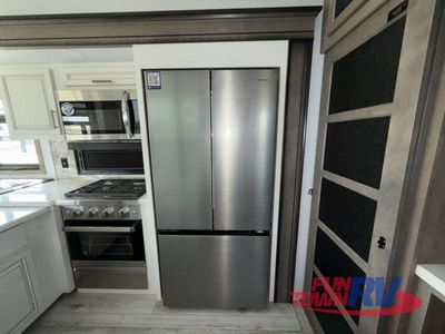 2026 Keystone RV Montana - Photo 16