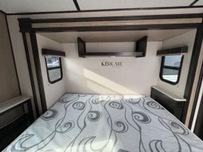 2020 Forest River Surveyor Luxury - Photo 40