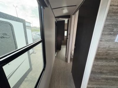 2020 Forest River Surveyor Luxury - Photo 30