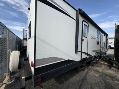 2020 Forest River Surveyor Luxury - Photo 8