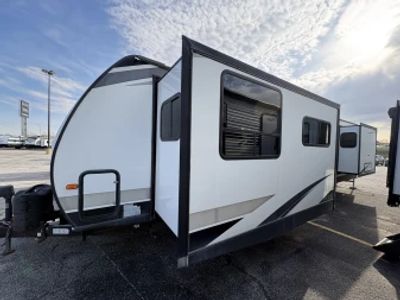 2020 Forest River Surveyor Luxury - Photo 6