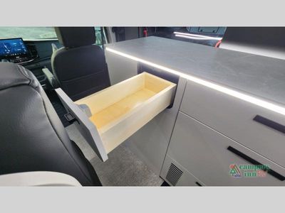 2026 Grand Design Lineage Series VT — photo 40 view