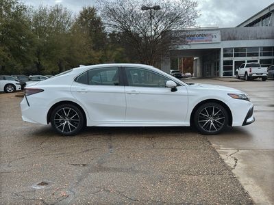 2024 Toyota Camry - Photo 8