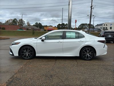 2024 Toyota Camry - Photo 4
