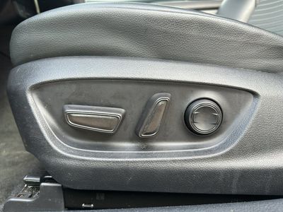 2024 Toyota Camry - Photo 22