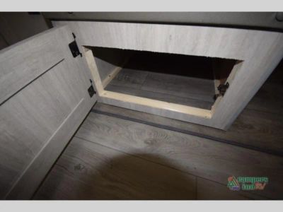 2026 Coachmen RV Catalina Legacy — photo 28 view