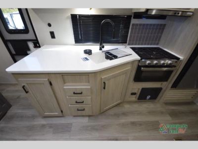 2026 Coachmen RV Catalina Legacy — photo 38 view