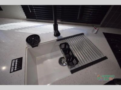 2026 Coachmen RV Catalina Legacy — photo 40 view
