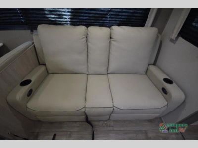 2026 Coachmen RV Catalina Legacy — photo 26 view
