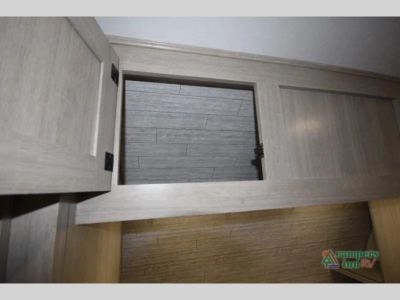 2026 Coachmen RV Catalina Legacy — photo 16 view